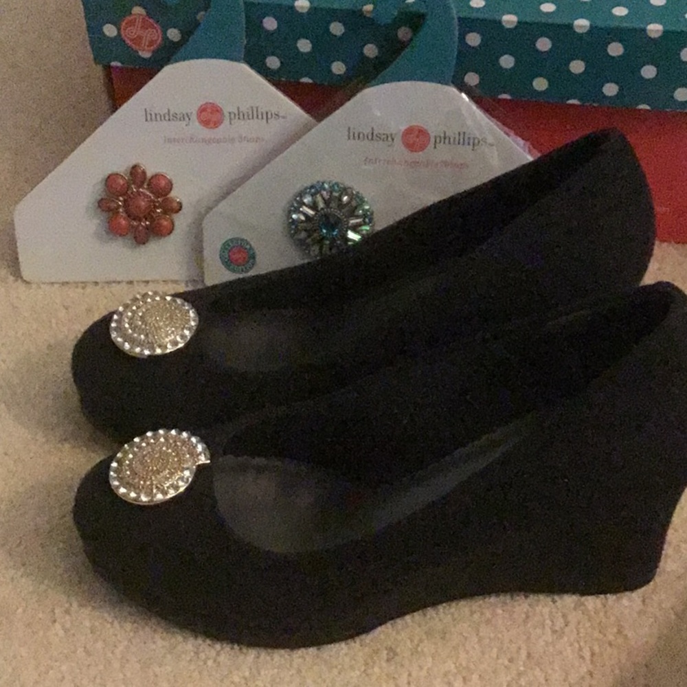 Lindsay Phillips wedges